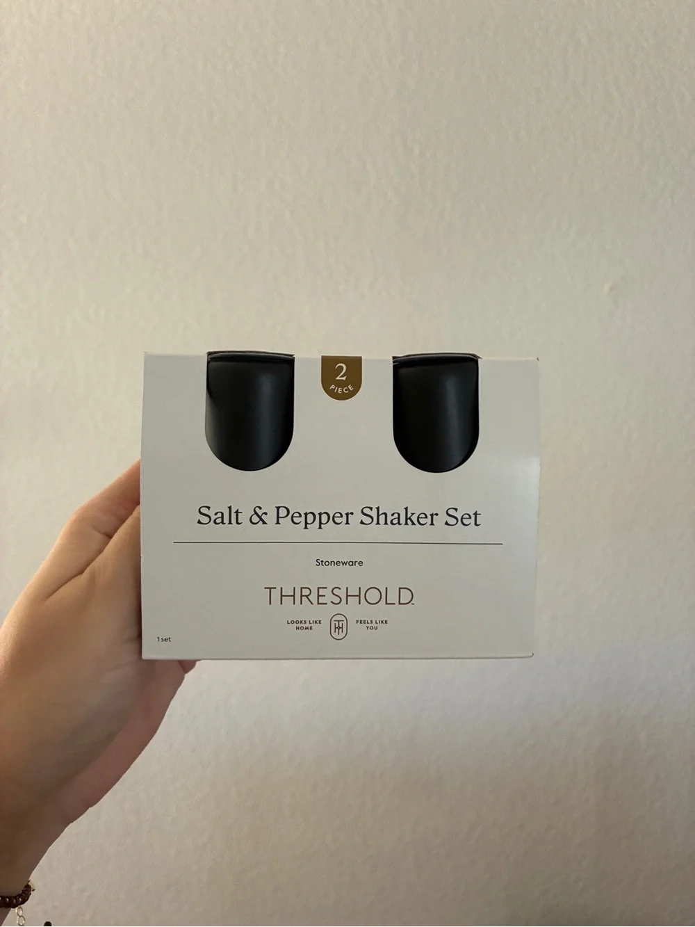 Threshold Stoneware Salt & Pepper Shaker Set Black New in Box